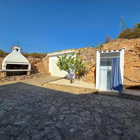 Luxury Bellavista - Exclusive Use Villa Tertenìa
